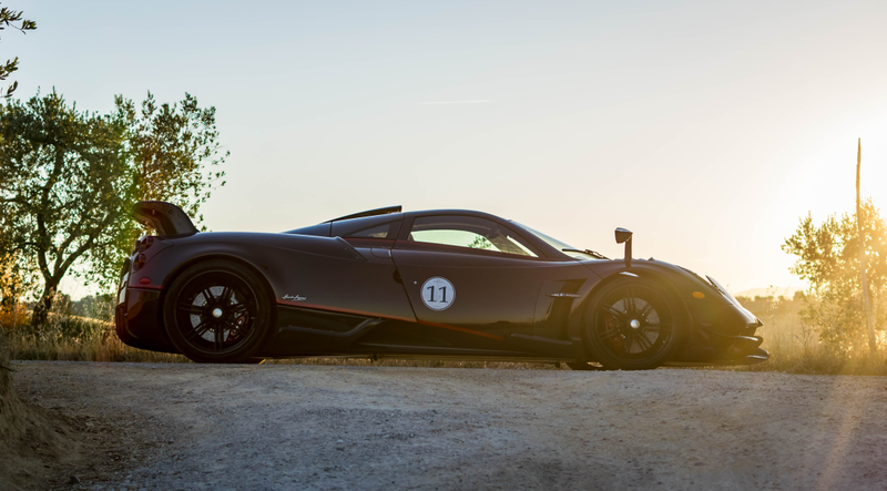 Illustration for article titled A Pagani Rally In Italy Puts All Other Car Meets To Shame